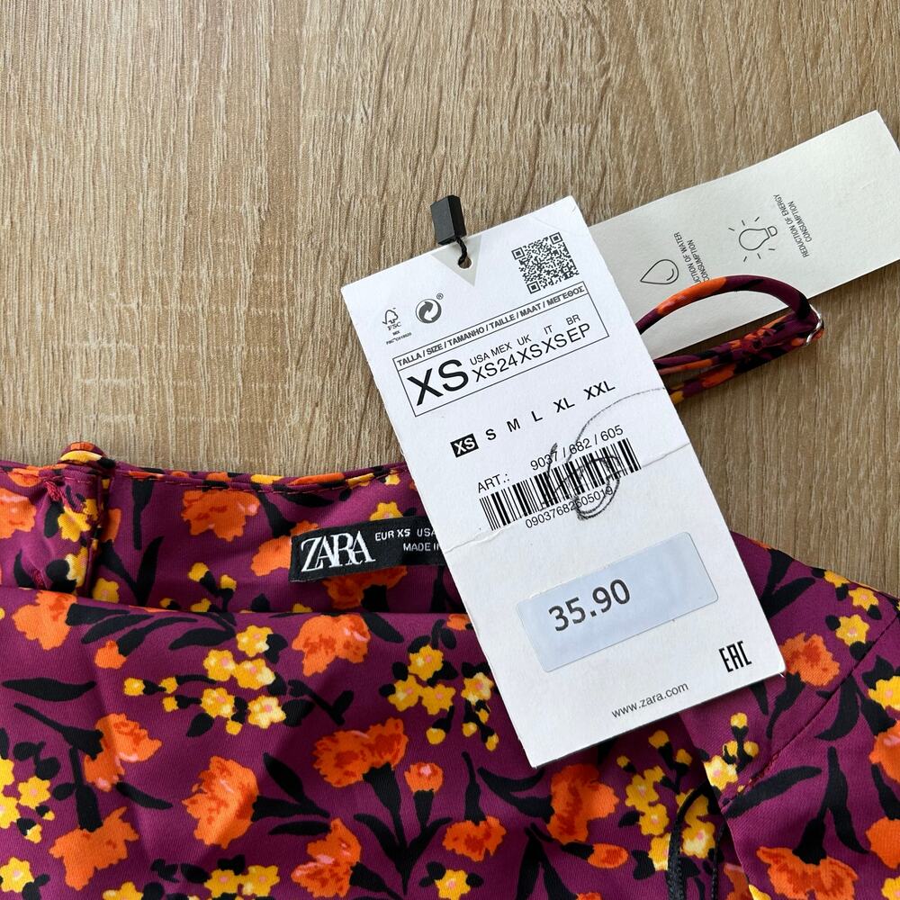 NWT Zara Floral Satin Tank Top Size XS Adjustable Straps New - Picture 3 of 4